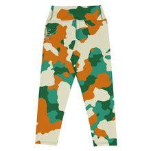 Load image into Gallery viewer, Camel Camo Yoga Capri Leggings